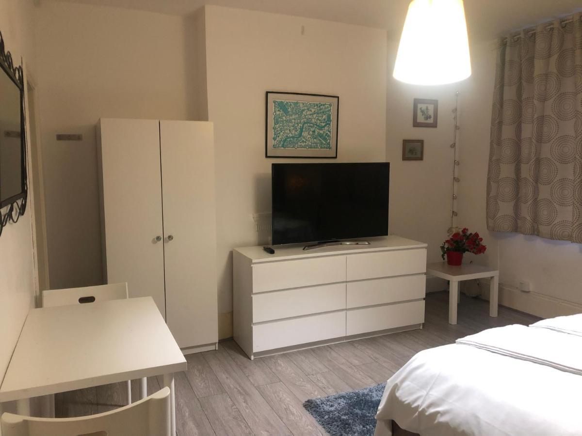 Oyo 94 Bricklane Studio Flats Hotell London Exteriör bild