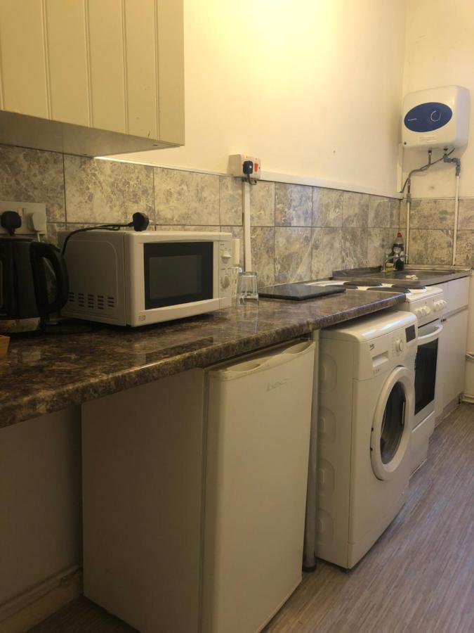 Oyo 94 Bricklane Studio Flats Hotell London Exteriör bild